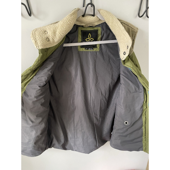 PRANA, Men’s Olive Green And Tan Sleeveless Puffer Best, Size Medium EUC - Picture 4 of 7